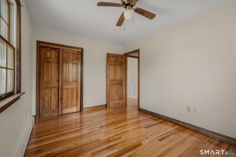 24 Jordan Terrace Waterford CT 06385
