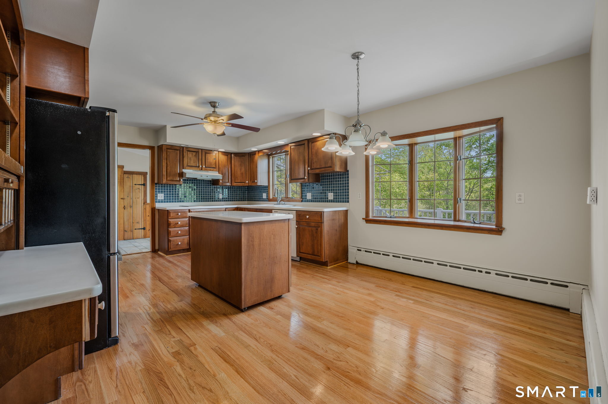 24 Jordan Terrace Waterford CT 06385