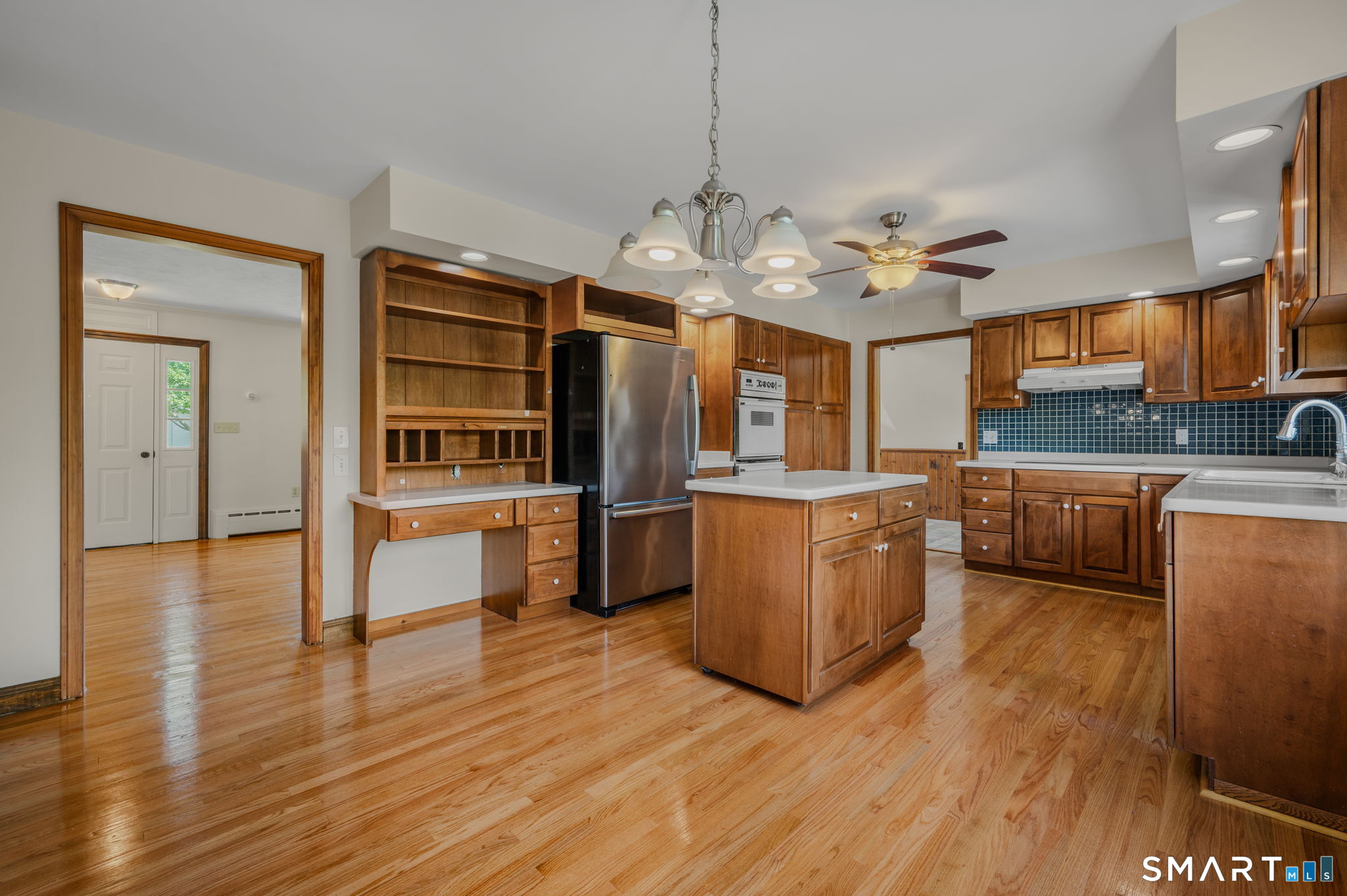 24 Jordan Terrace Waterford CT 06385