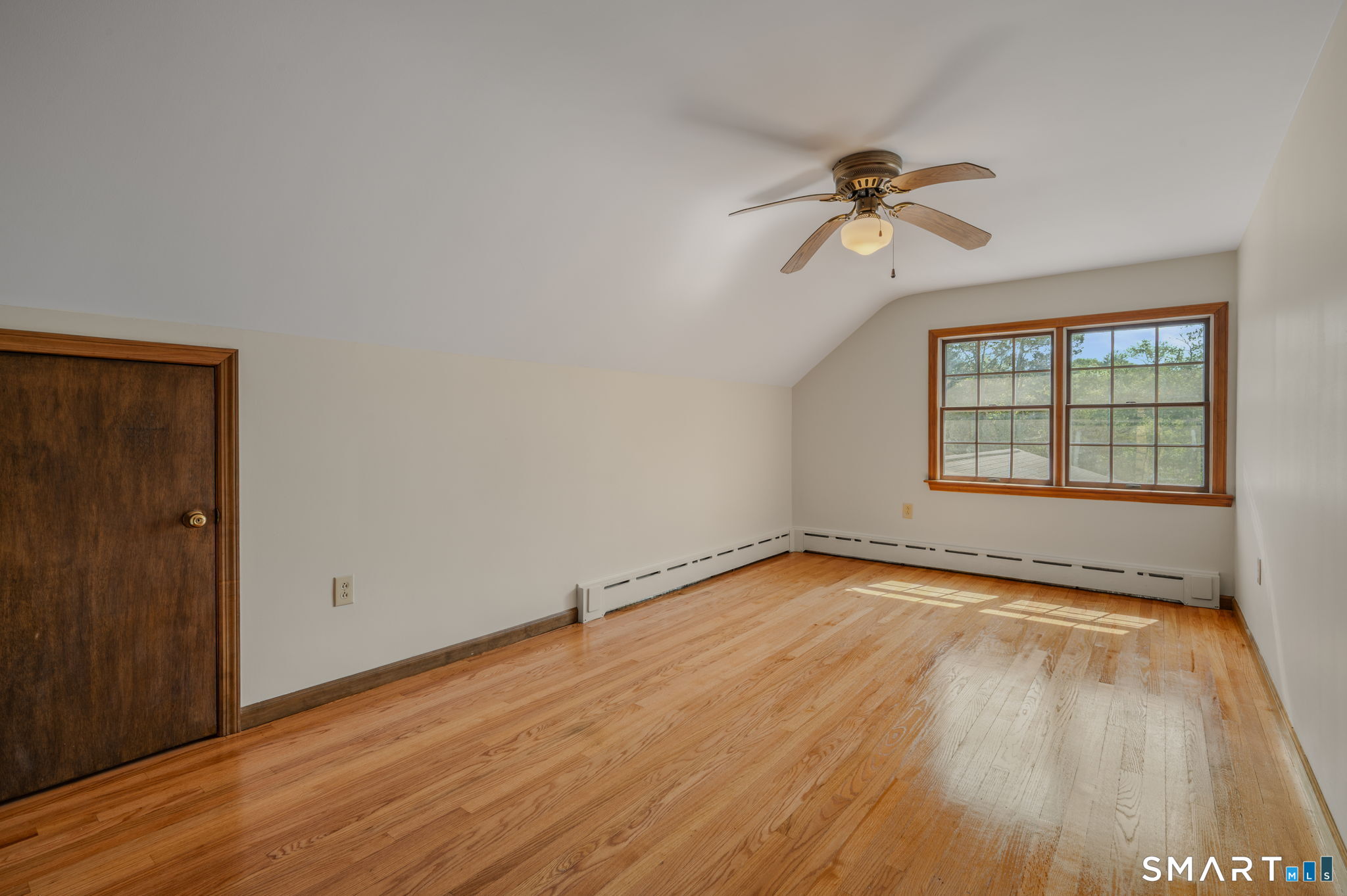 24 Jordan Terrace Waterford CT 06385