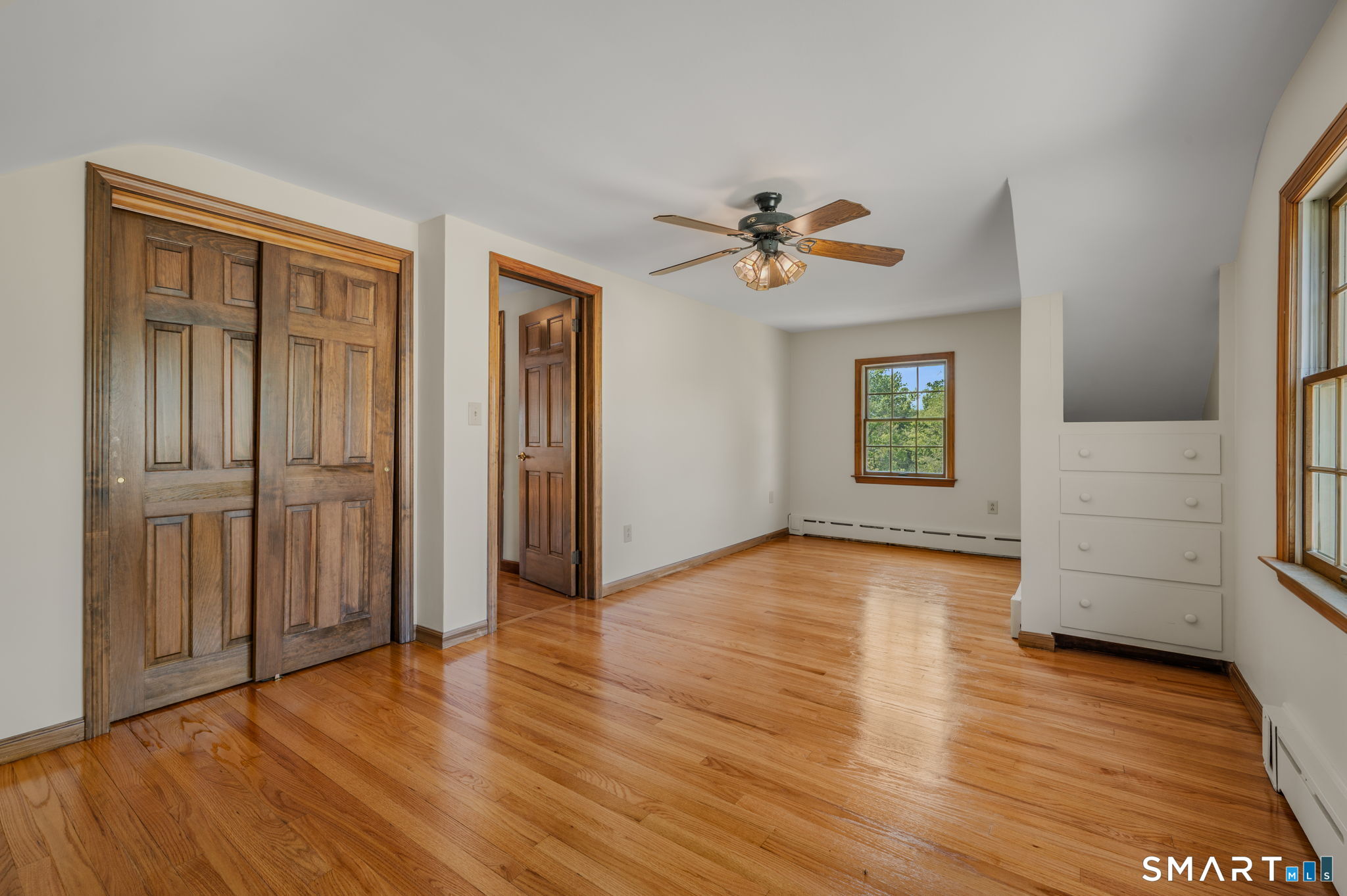 24 Jordan Terrace Waterford CT 06385
