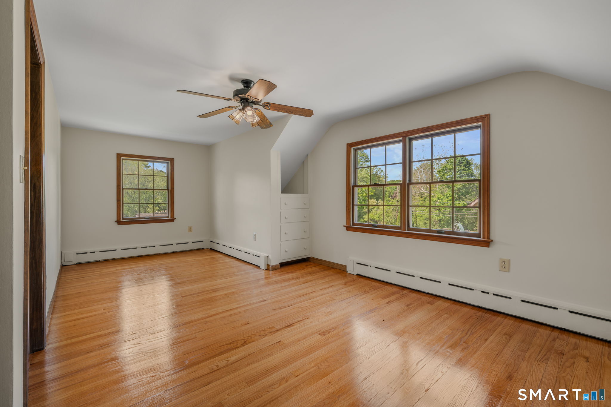 24 Jordan Terrace Waterford CT 06385
