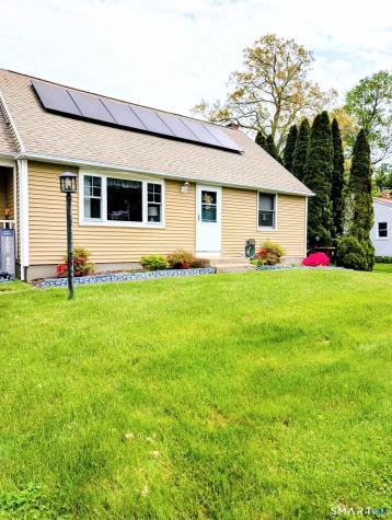 3 Wagon Road Enfield CT 06082