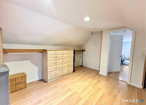 3 Wagon Road Enfield CT 06082