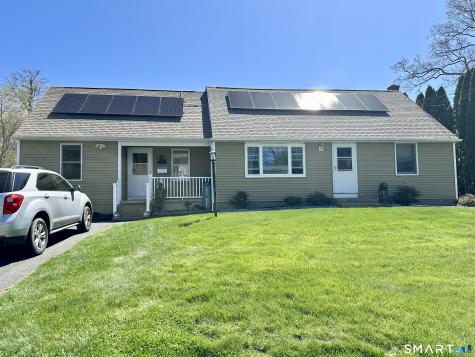 3 Wagon Road Enfield CT 06082