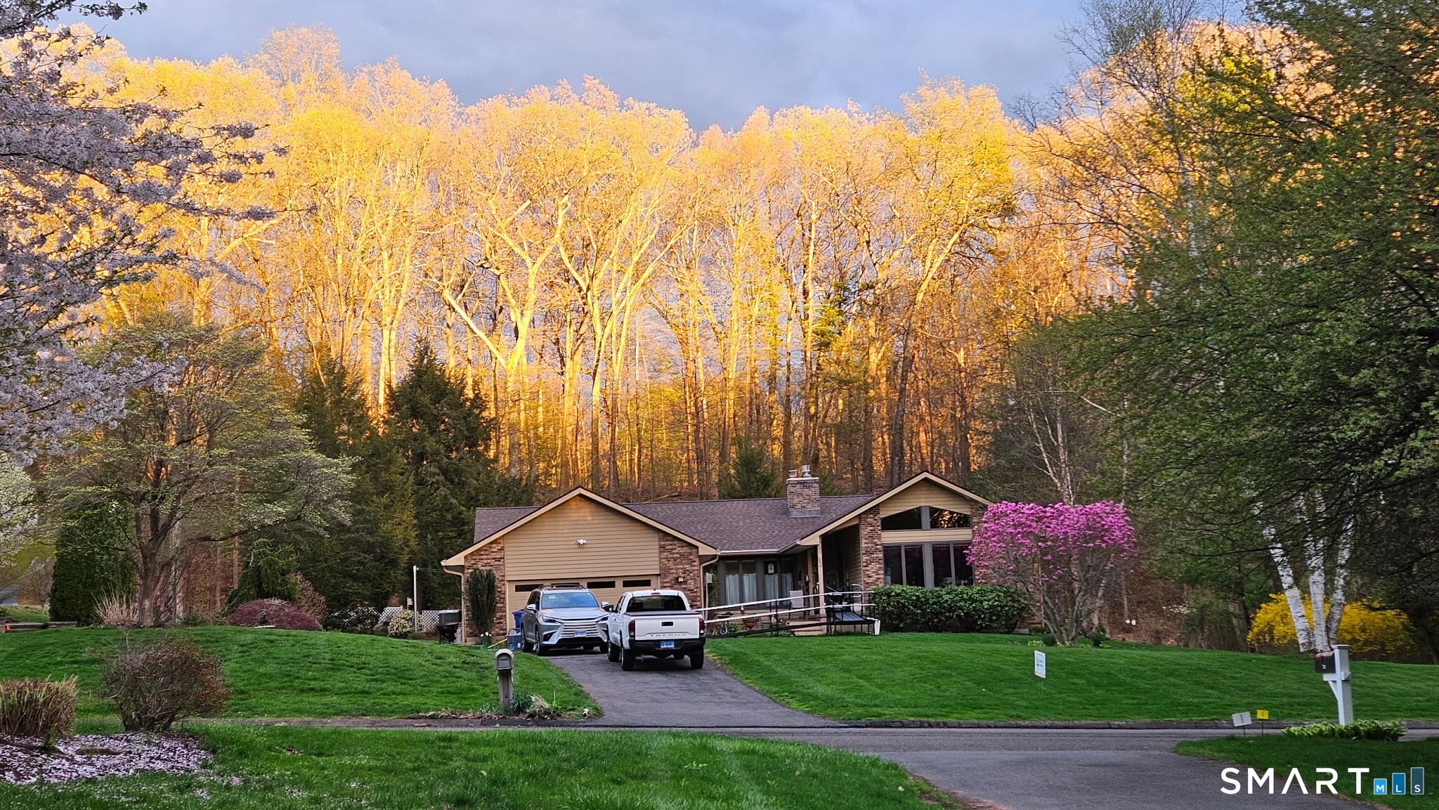 25 Crosswood Road Farmington CT 06032