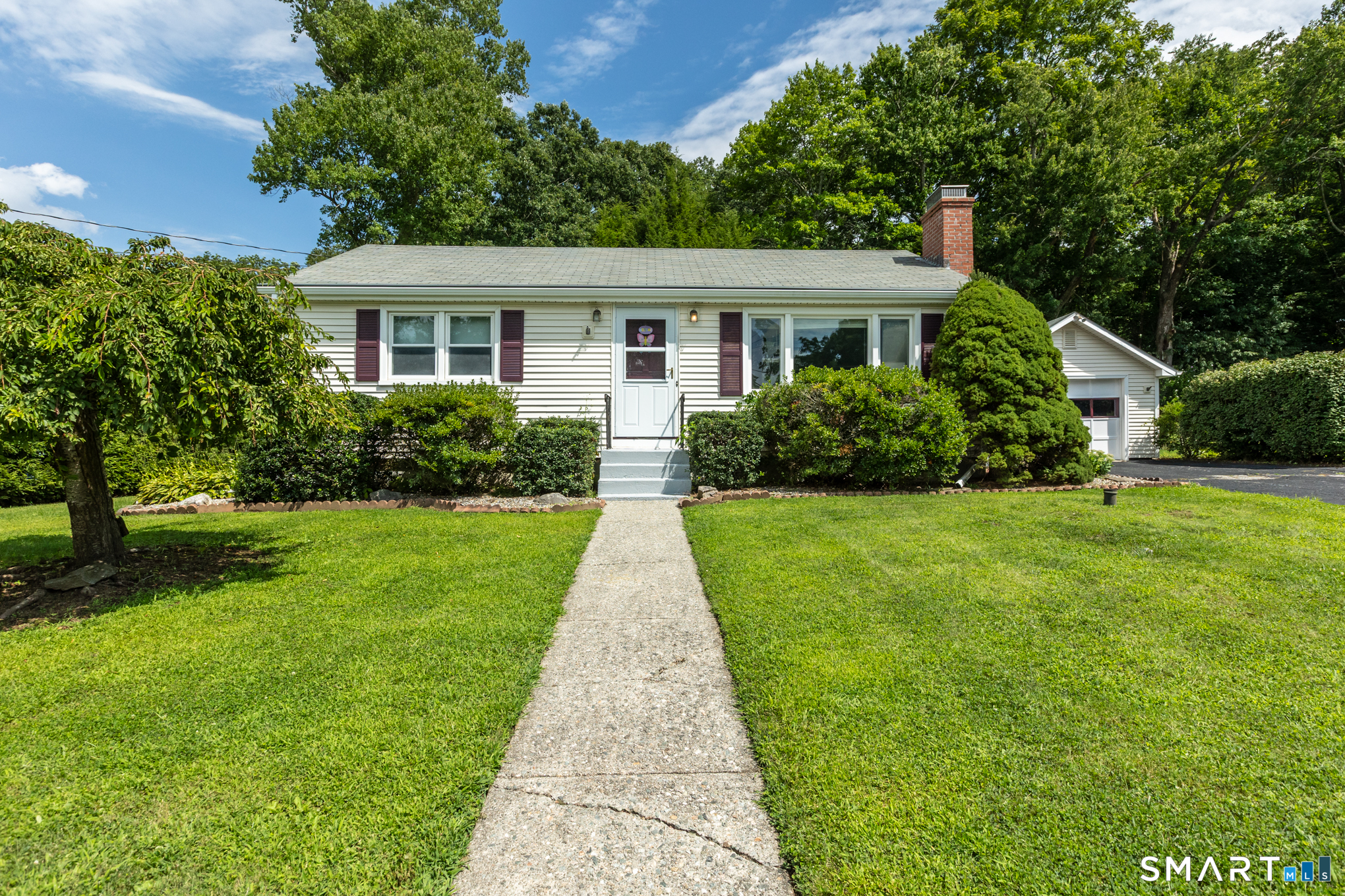18 Laurel Lane Windham CT 06280