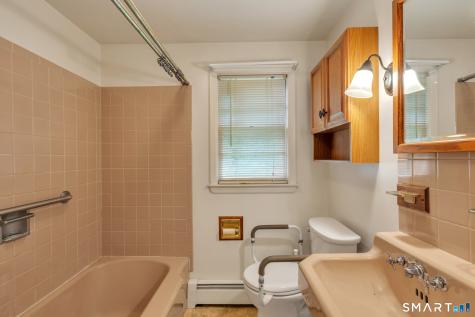 18 Laurel Lane Windham CT 06280