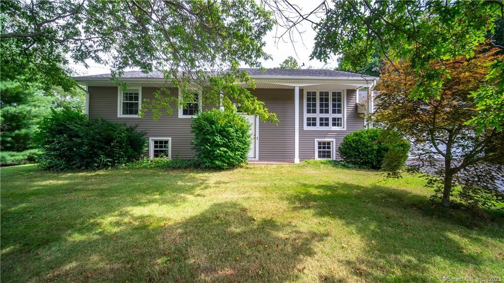40 Delwood Avenue Middletown CT 06457