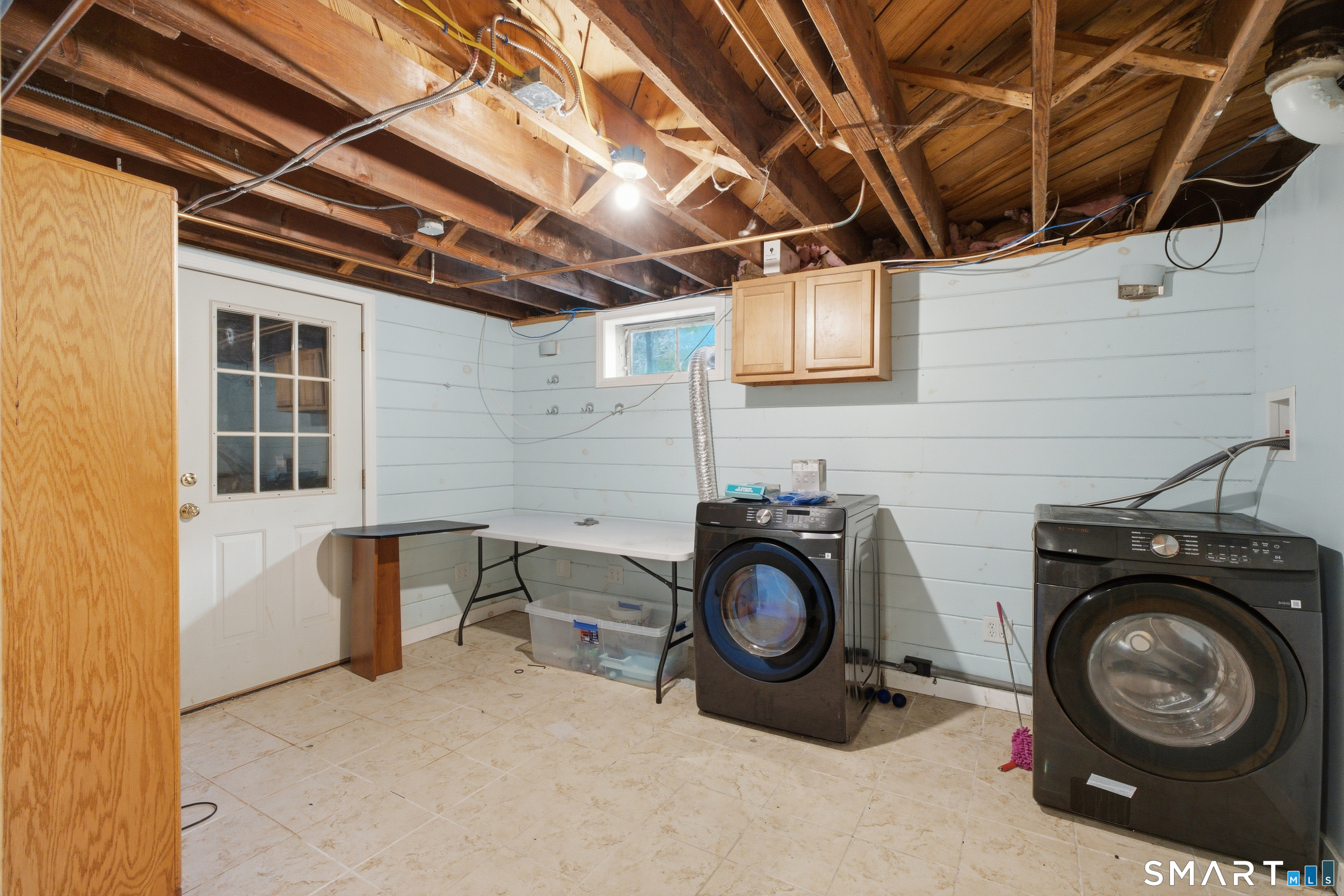 70 Leslie Court Bristol CT 06010