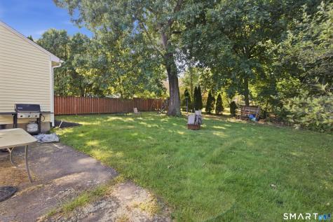 70 Leslie Court Bristol CT 06010