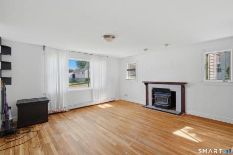 70 Leslie Court Bristol CT 06010