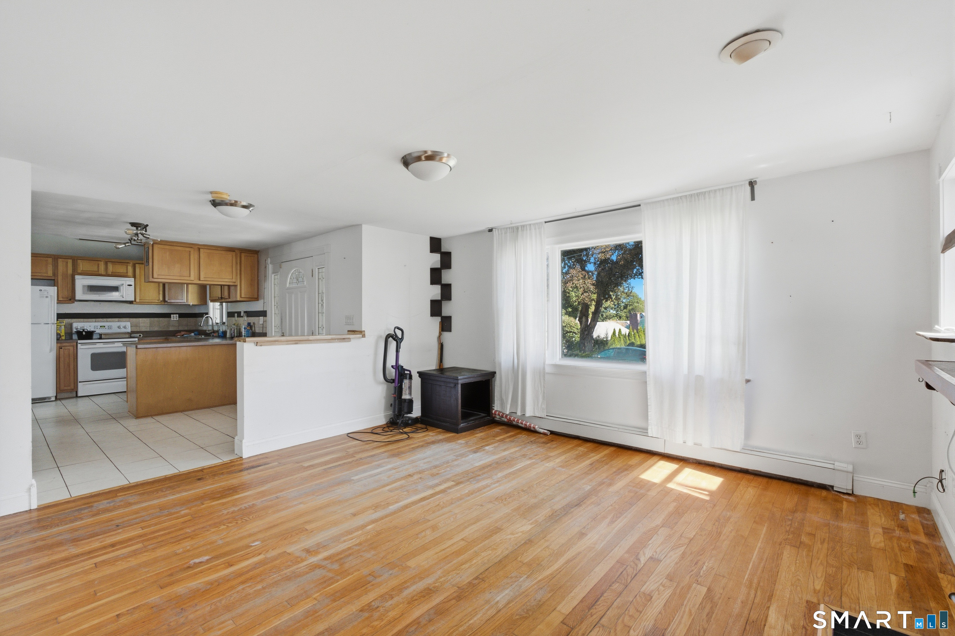 70 Leslie Court Bristol CT 06010