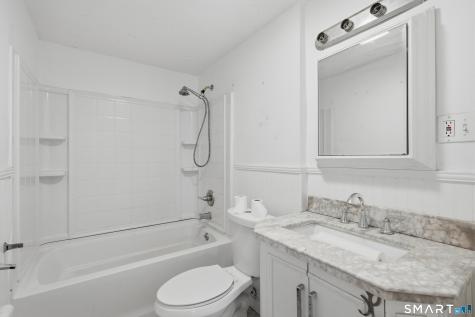 70 Leslie Court Bristol CT 06010