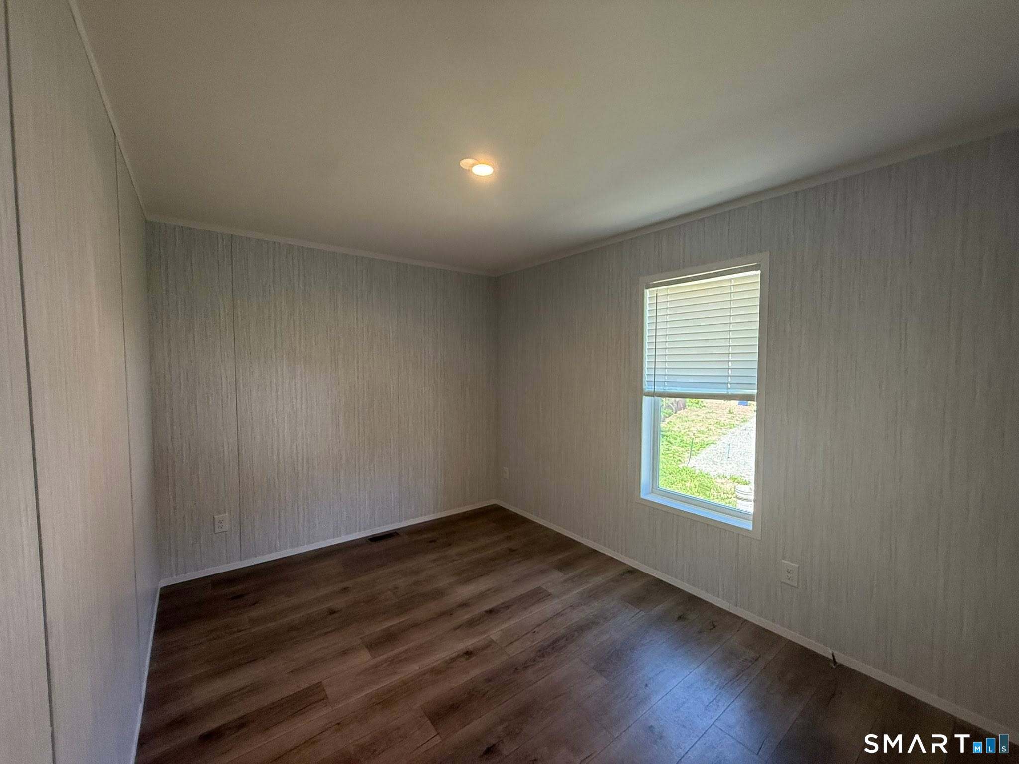 325 Kelly Road Vernon CT 06066