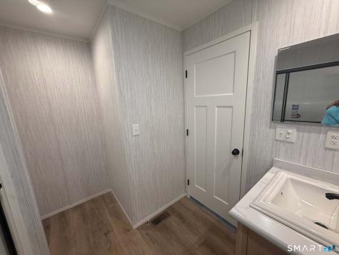 325 Kelly Road Vernon CT 06066