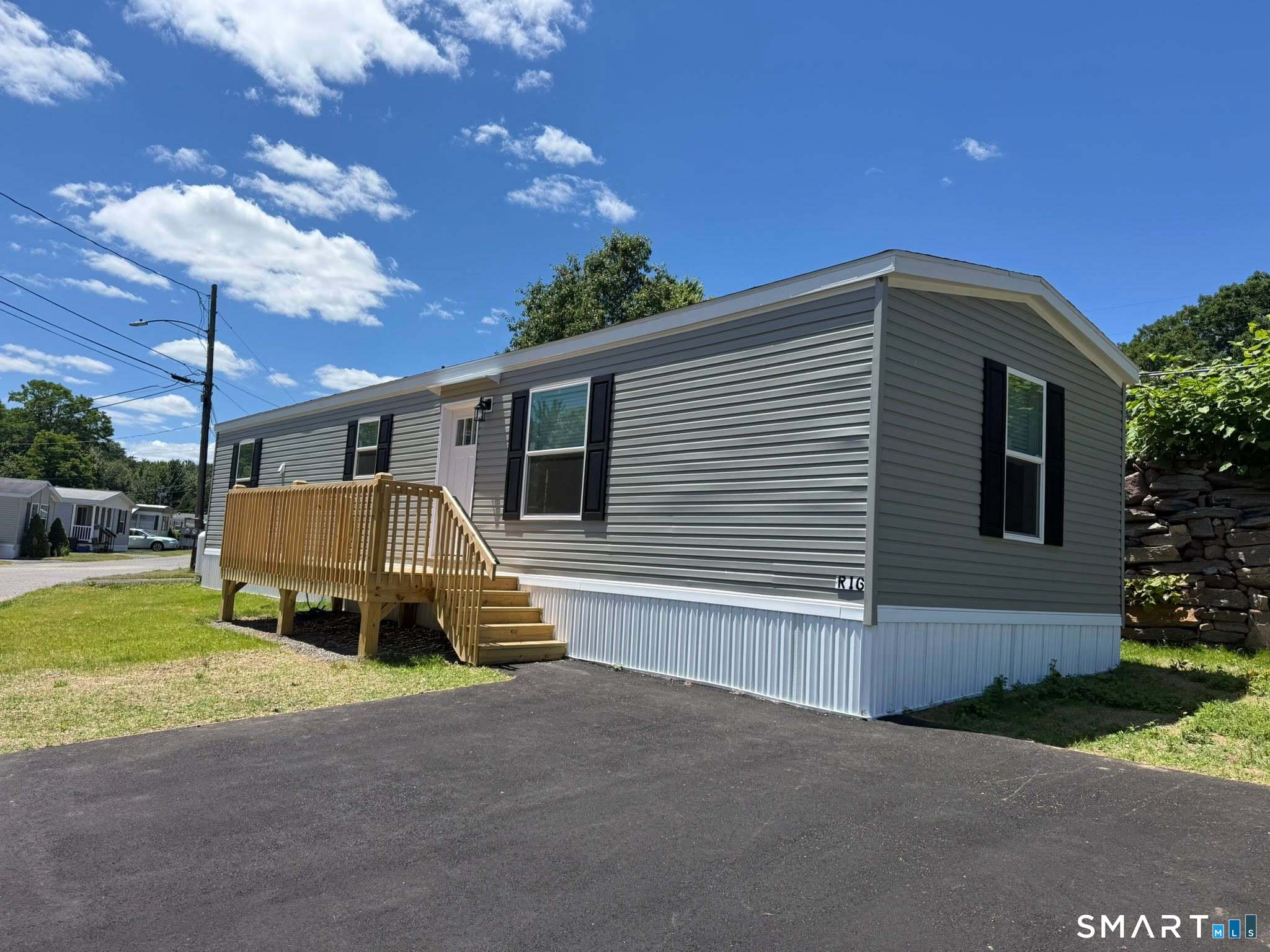 325 Kelly Road Vernon CT 06066