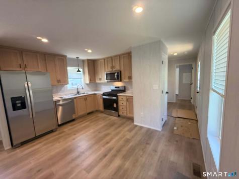 325 Kelly Road Vernon CT 06066