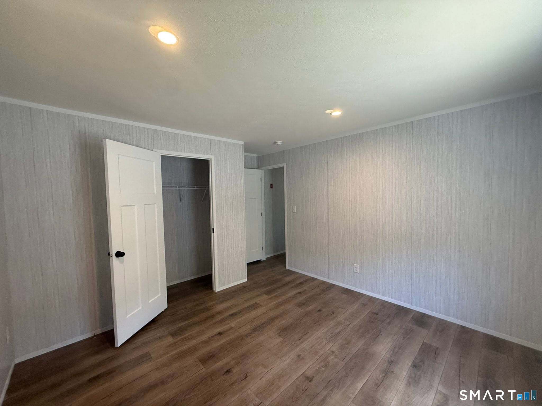 325 Kelly Road Vernon CT 06066