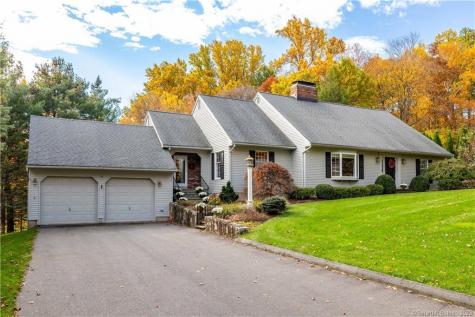 133 Maxine Road Bristol CT 06010