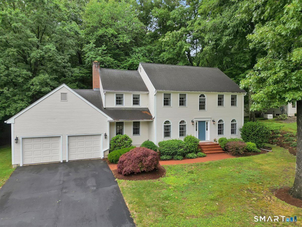 11 Dunne Wood Court Farmington CT 06085