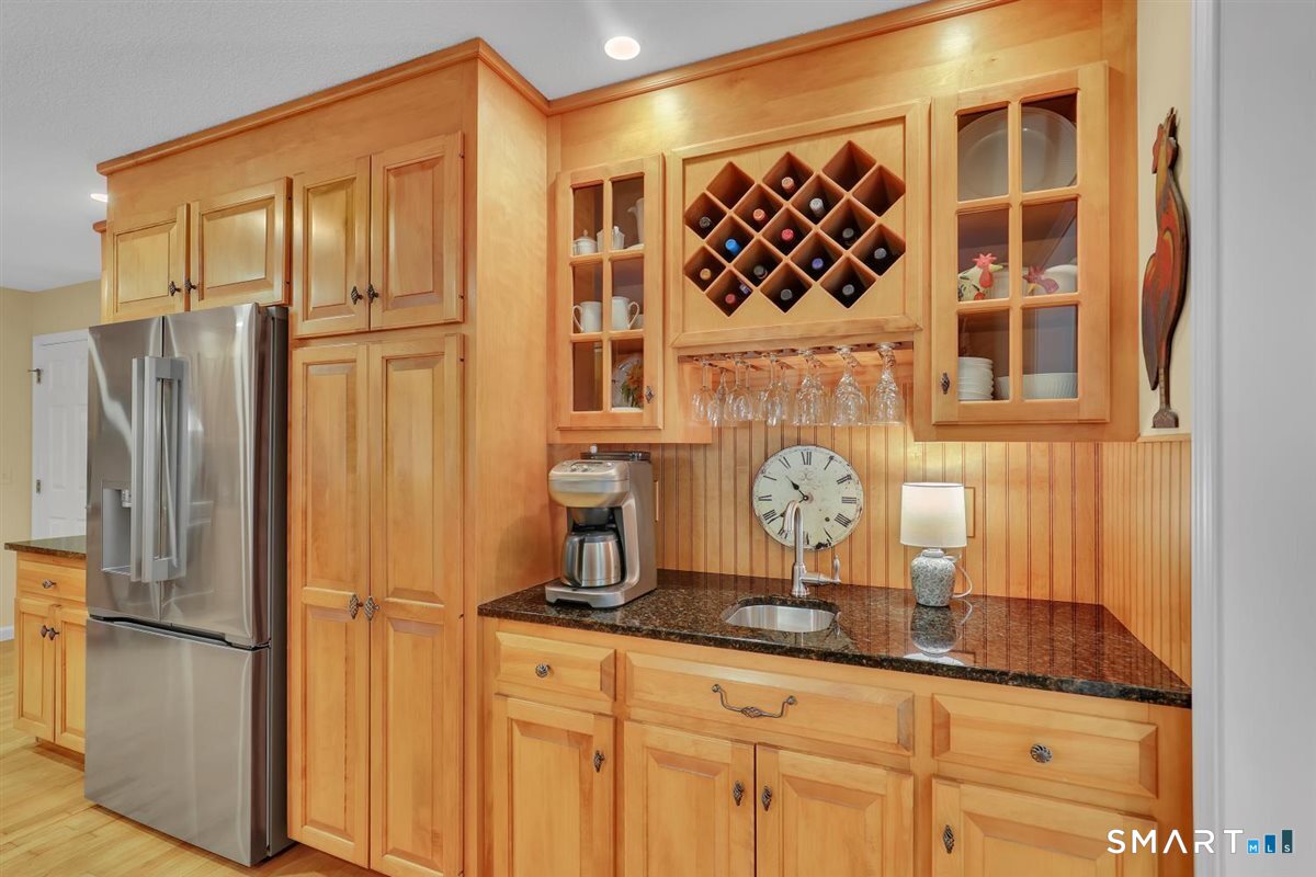 11 Dunne Wood Court Farmington CT 06085