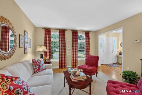 11 Dunne Wood Court Farmington CT 06085