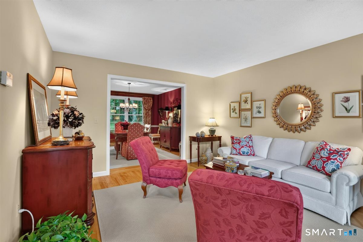11 Dunne Wood Court Farmington CT 06085