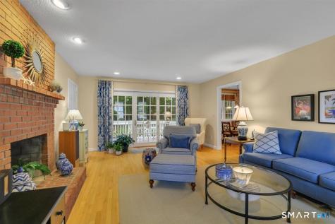 11 Dunne Wood Court Farmington CT 06085