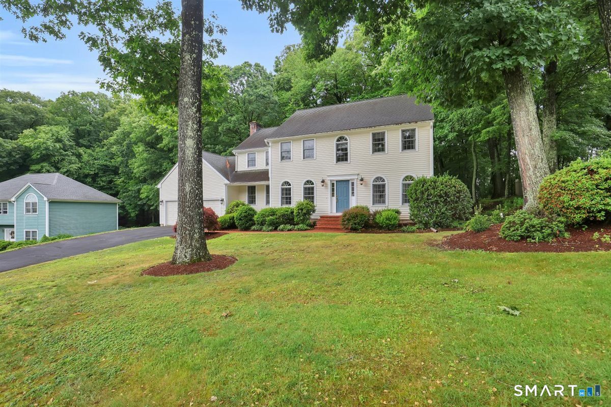 11 Dunne Wood Court Farmington CT 06085