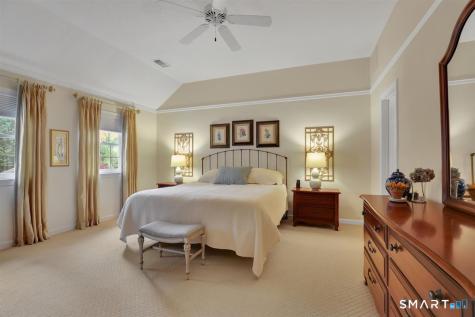11 Dunne Wood Court Farmington CT 06085