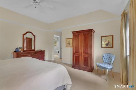 11 Dunne Wood Court Farmington CT 06085