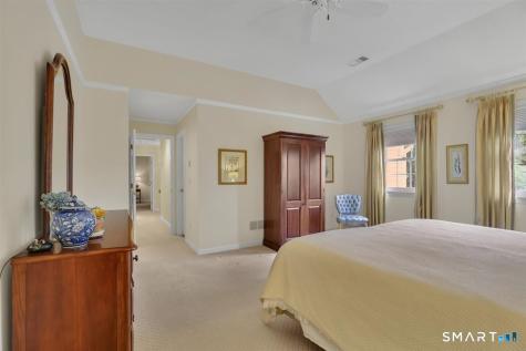 11 Dunne Wood Court Farmington CT 06085