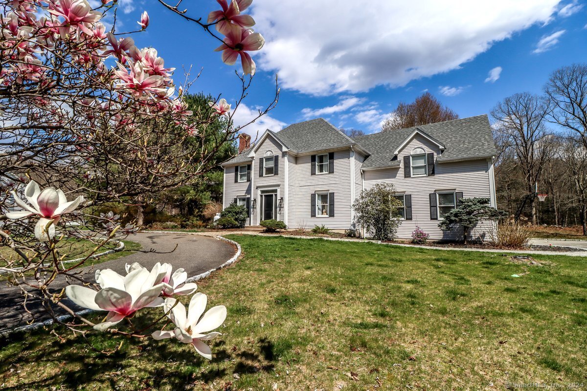 7 Kennedy Court New Milford CT 06776
