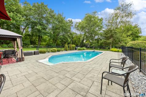 8 Lindsley Drive Wolcott CT 06716