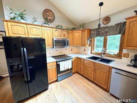 136 Losaw Road Winchester CT 06098