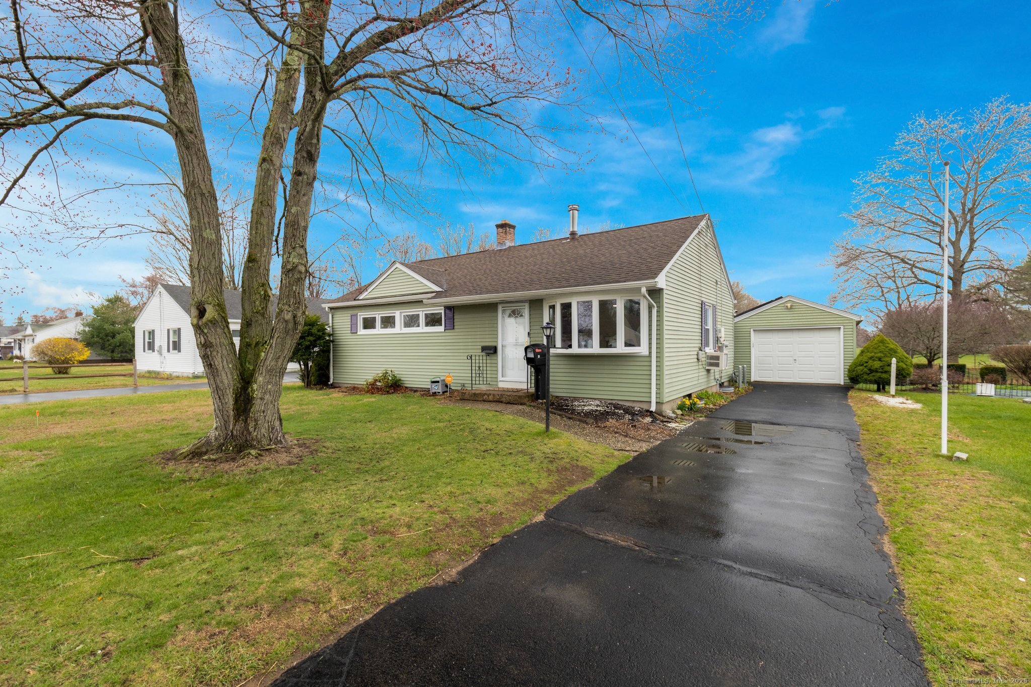 21 Mitchell Drive East Hartford CT 06118