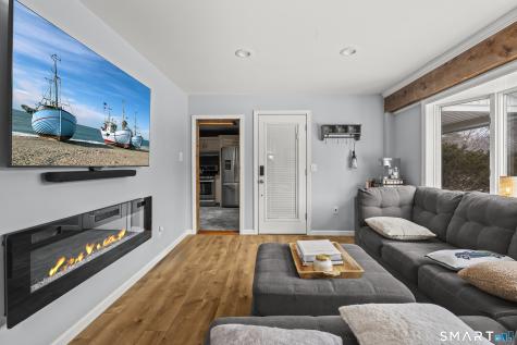 354 Maple Avenue Bristol CT 06010