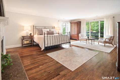 56 Long Lots Road New Canaan CT 06840
