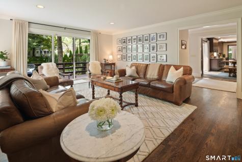 56 Long Lots Road New Canaan CT 06840