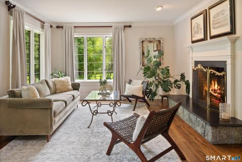 56 Long Lots Road New Canaan CT 06840