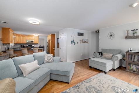 14 Crosswood Road Farmington CT 06032