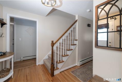 14 Crosswood Road Farmington CT 06032