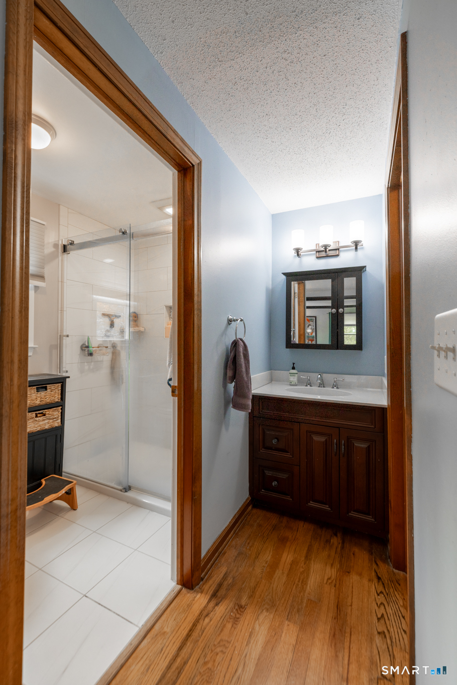 14 Crosswood Road Farmington CT 06032