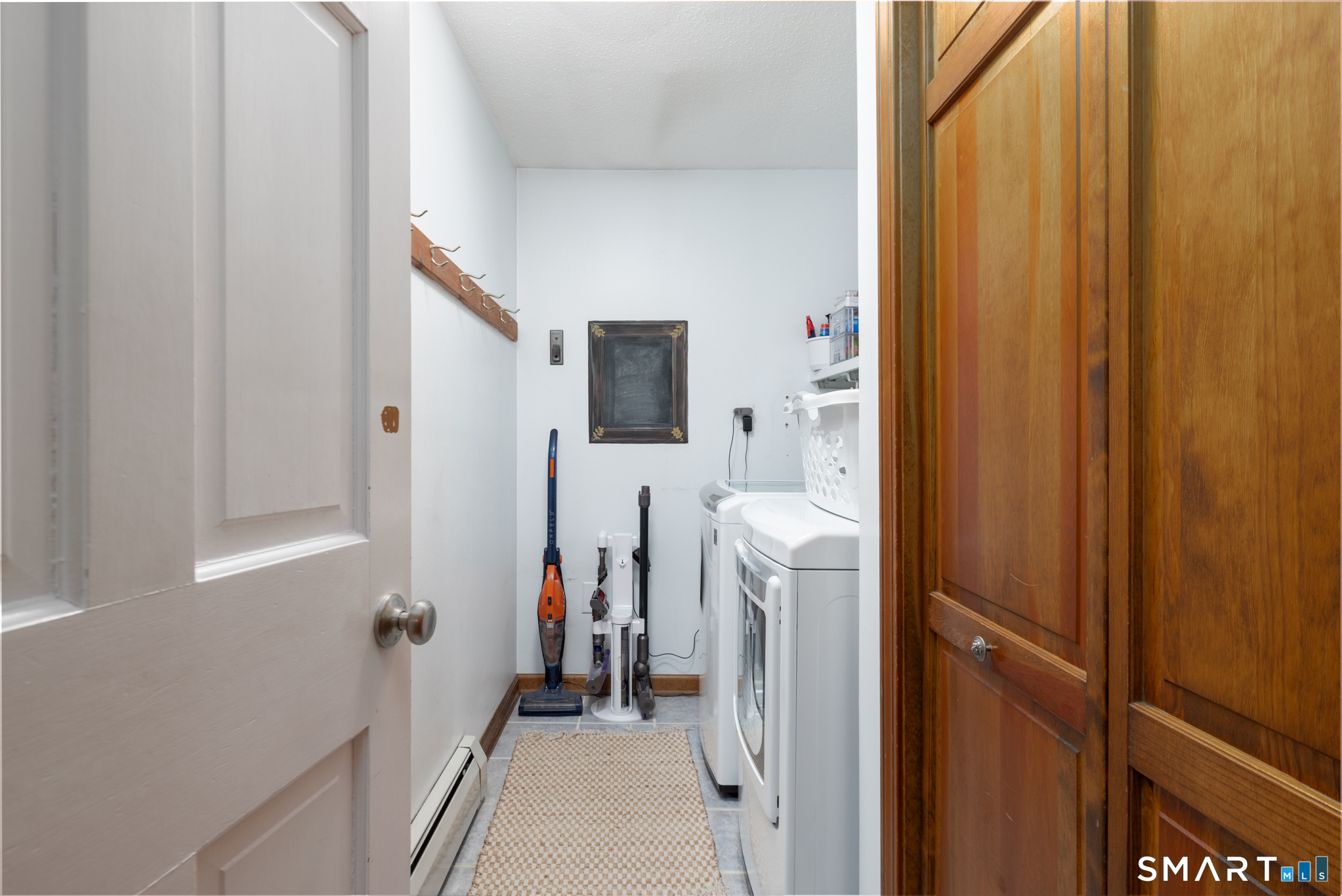 14 Crosswood Road Farmington CT 06032