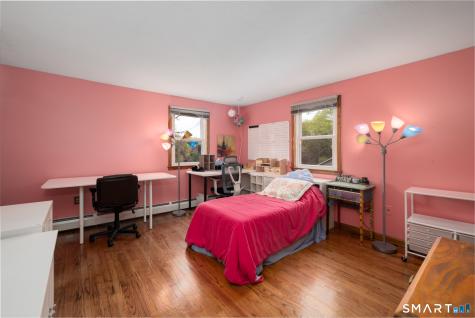 14 Crosswood Road Farmington CT 06032
