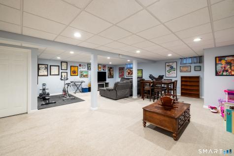 14 Crosswood Road Farmington CT 06032
