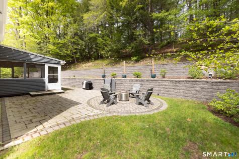 14 Crosswood Road Farmington CT 06032