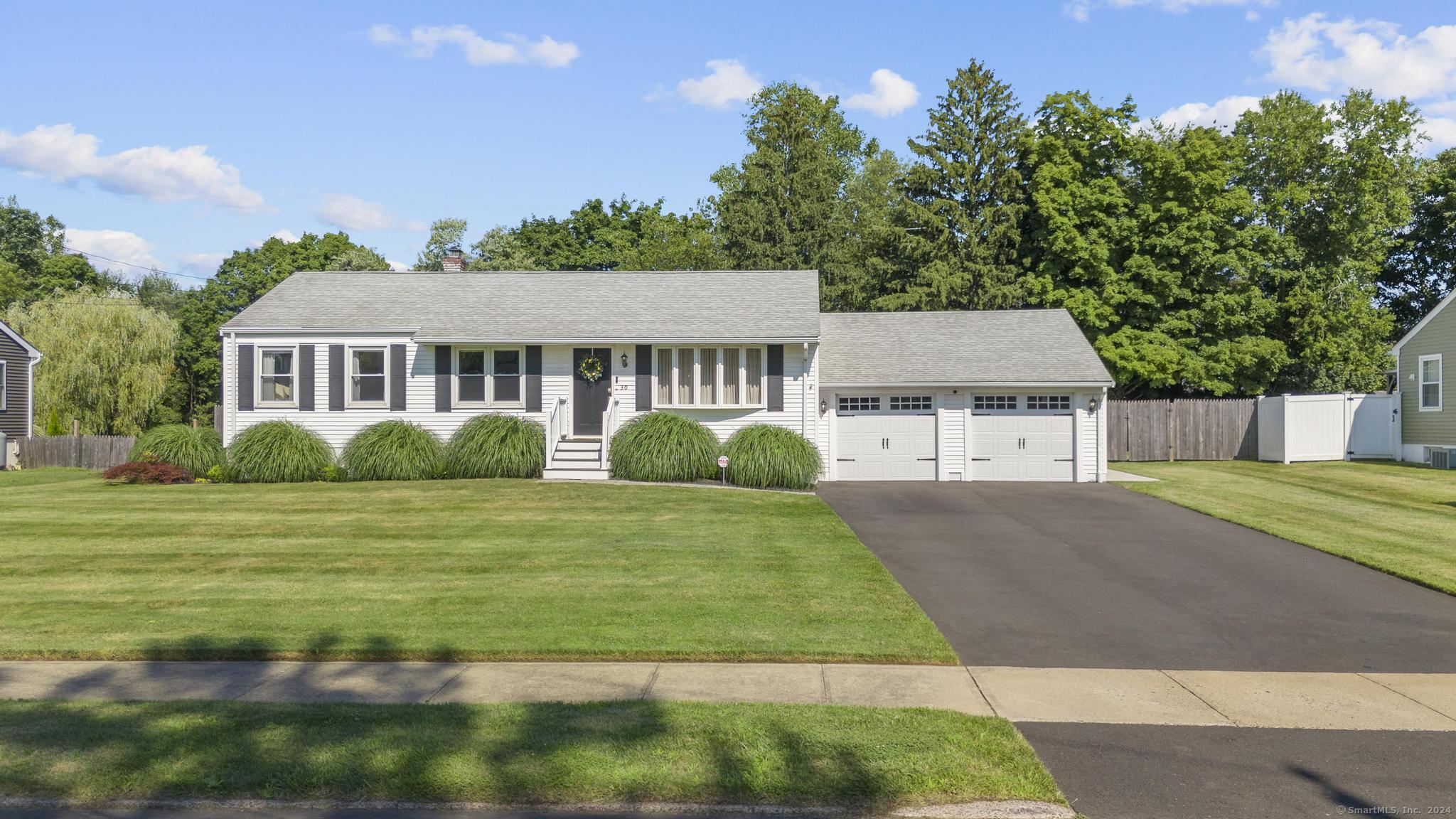 30 Pine River Road North Haven CT 06473