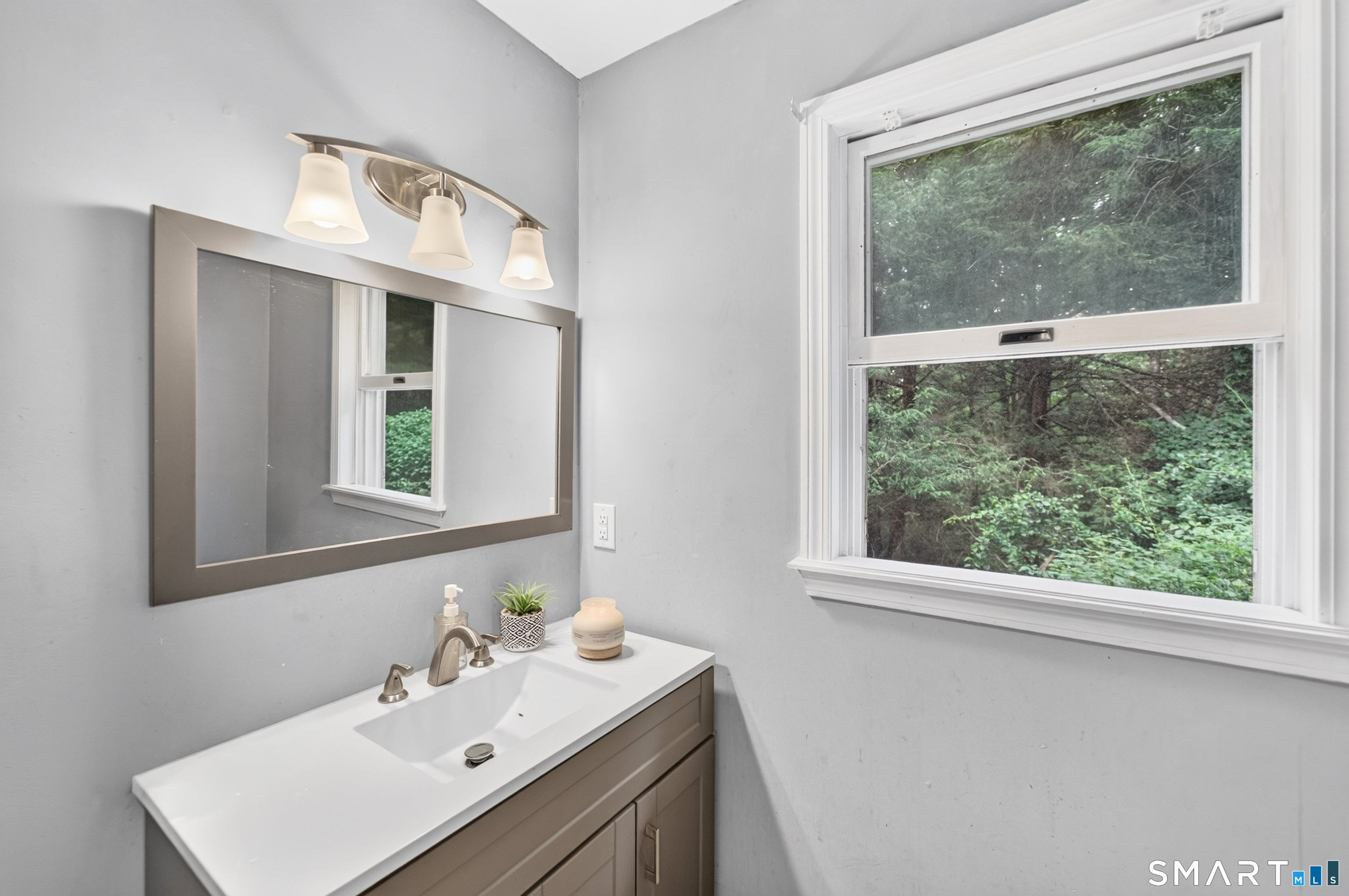 26 Bush Hill Road Brooklyn CT 06234